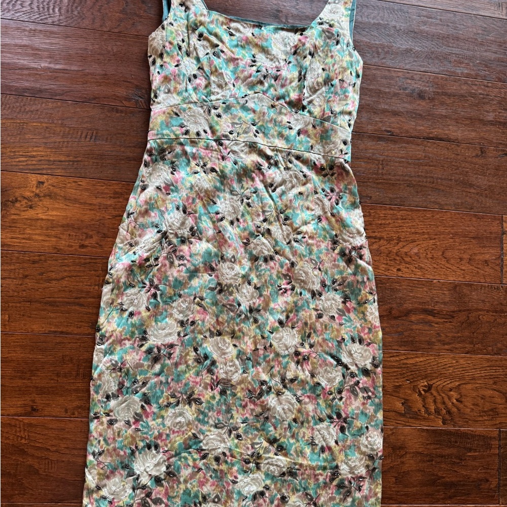 Floral Nanette Lepore size 4 Sleeveless silk Dress with beaded detail